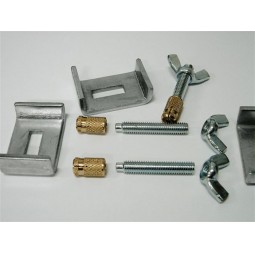 Undermounting set for U