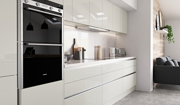 Zola Gloss Handleless Porcelain - Stori